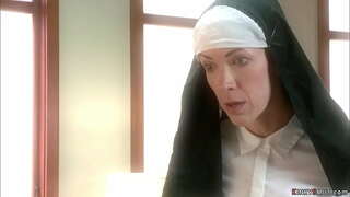 ���छि दुई जवान पापी एवी स्याल र Kiki Vidis खिलौने गुलाबी बहिनी र बहिनी पठाउन पुजारी James Deen गर्न तिनीहरूलाई दण्ड डिक संग एक छडी मा र ठूलो कुखुरा