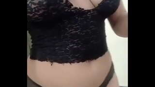 Máma Je Velmi Nadržený Na Její Výročí