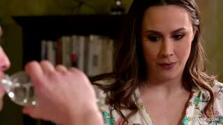 Мачеха поражена мускулатурой улын