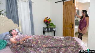 Seann stepfather anal fucking e skinny italiano stepdaughter