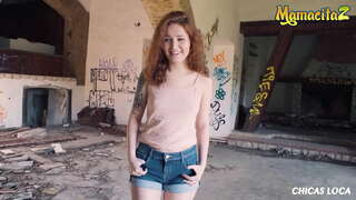 CHICAS LOCA - Shelley Sambatra - Olioly Volo Teen Mampidi-doza ny Vahoaka Firaisana ara-nofo Amin&#039;ny Horny Vahiny