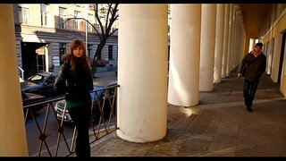 Pis bir kız için dikilmiş penis