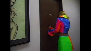 Metro - držať hubu A robiť mi - scene 1